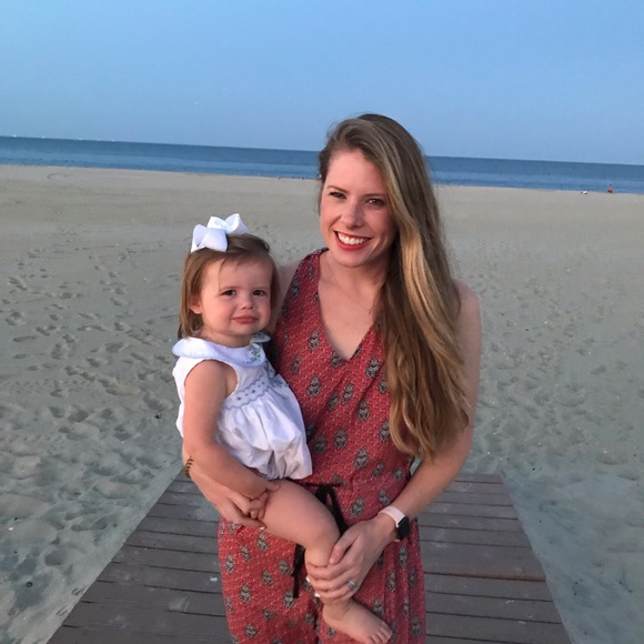 Meet your Posher, Meredith - Picture 3 of 5